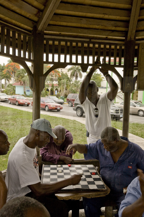 Grand Bahama : Après le travail, les pêcheurs de Freeport, la 