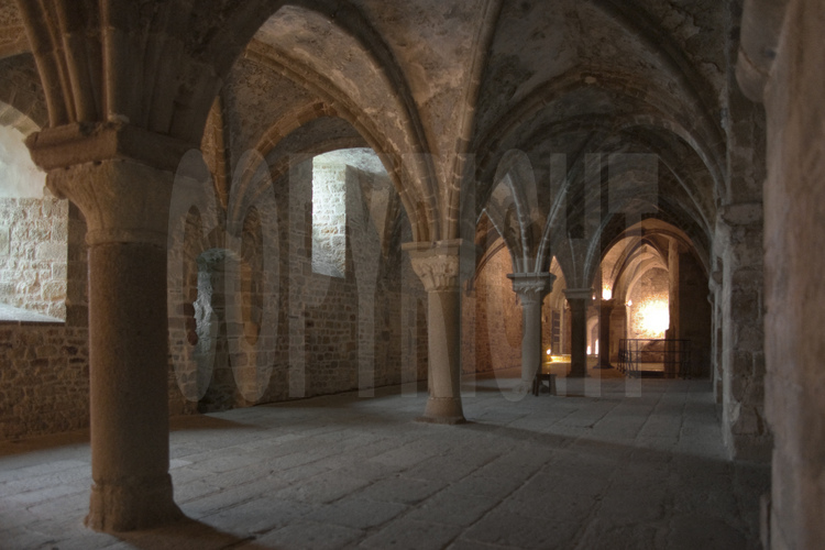 Située au second niveau de la Merveille, la première église abbatiale, de style roman.