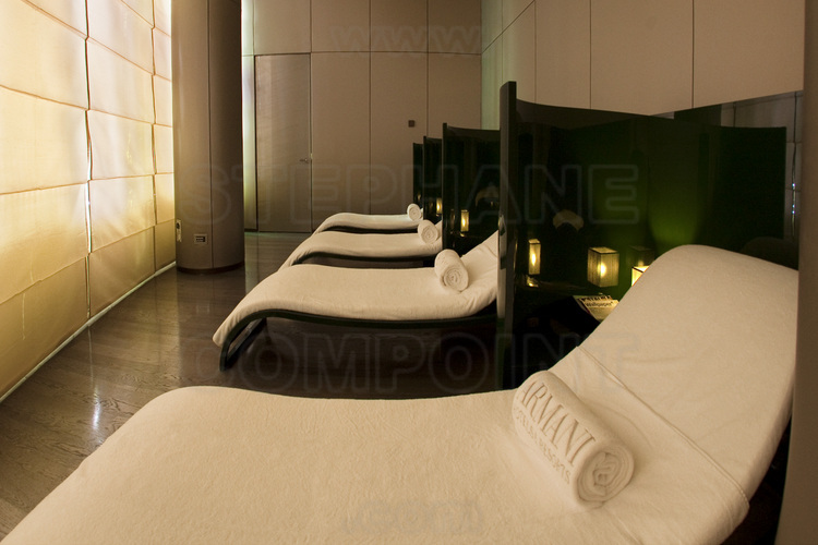 Inside the Burj Khalifa (highest in the world with 828 meters), one of the spa's relaxation rooms of the Armani Hotel, a 7 star one (the only category with the famous Burj Al Arab, also in Dubai) located at the first floors of the tower.