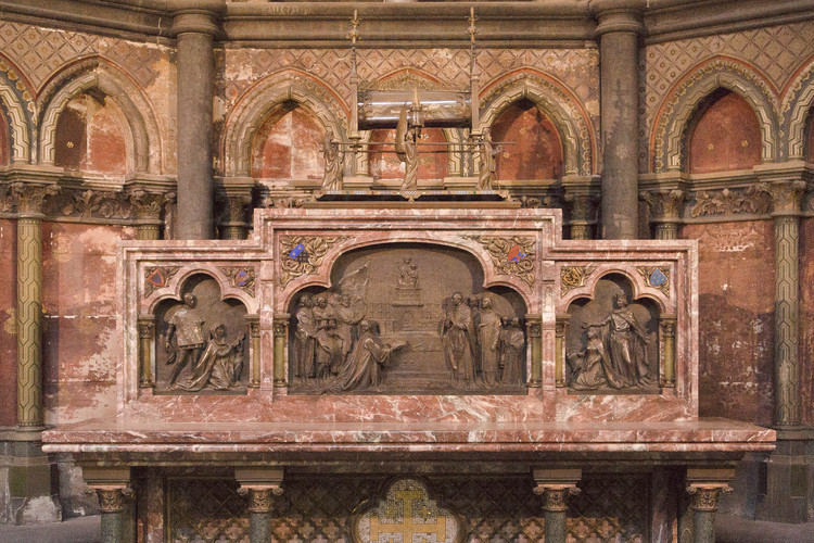 Lille - Cathédrale Notre Dame de la Treille : décors des absides latérales nord. // Lille - Cathedral Notre Dame de la Treille : decors of northern side apses.