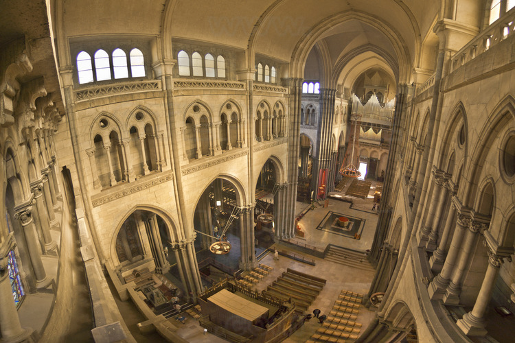 Lille - Cathedral Notre Dame de la Treille : the west transept.