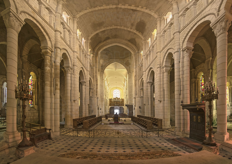 Nièvre (58) - Abbaye de La Charité sur Loire // France - Nièvre (58) - Abbaye de La Charité sur Loire