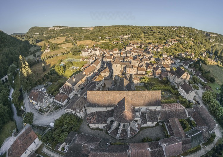 Lot (46) - Abbaye de Marcilhac sur Célé // France - Lot (46) - Abbaye de Marcilhac sur Célé