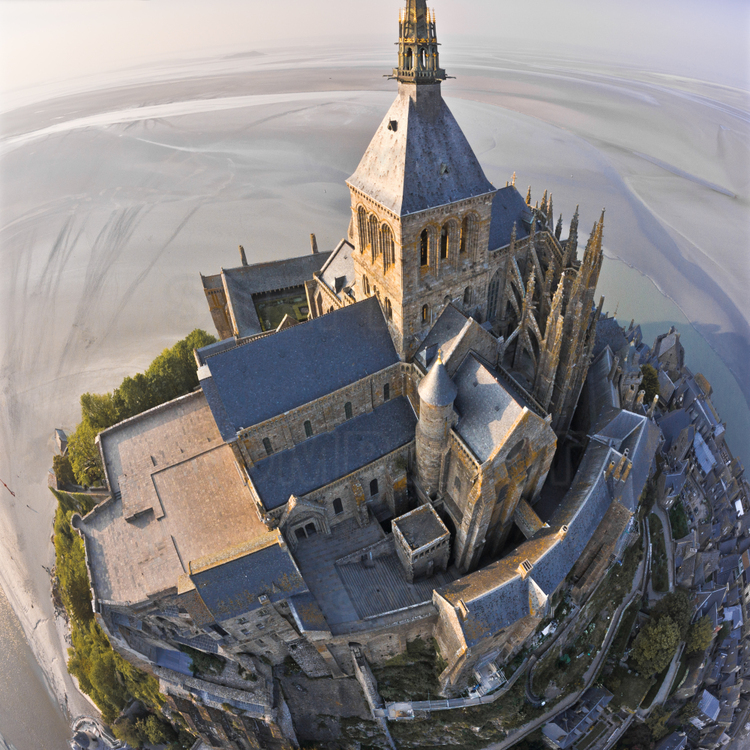 Overview of the Mont Saint Michel from the southwest.