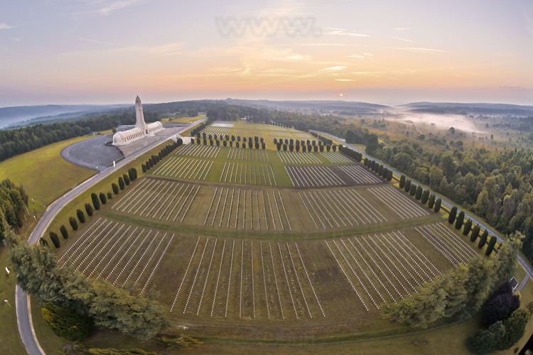 Battle of Verdun: French Cemetery of Fleury, which contains the graves of 16,142 soldiers. Left, the National Necropolis (one of the four with those of Notre Dame de Lorette, Dormans and Old Armand) and Douaumont ossuary, which collects the bones of about 130,000 French and German unknown soldiers, gathered under the slab of a crypt 137 meters long. These memorials were built after the war on the very site of the battlefield of Verdun. It is here that on 22 September 1994, François Mitterrand and Helmut Kolh, hand in hand, have strengthened the Franco-German friendship.