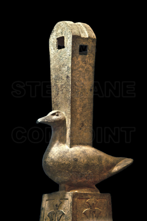 Pièce votive en forme d'oiseau. Musée national de Khartoum.