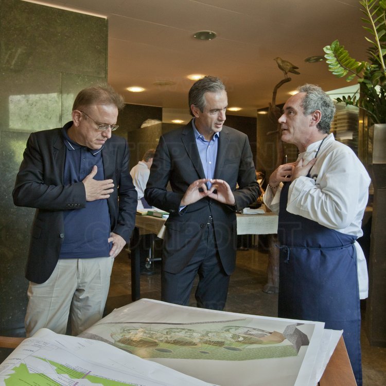 Richard Geoffroy - Daniel Lalonde - Ferran Adria. Map of the future El Bulli Fondation. Kitchen of El Bulli.