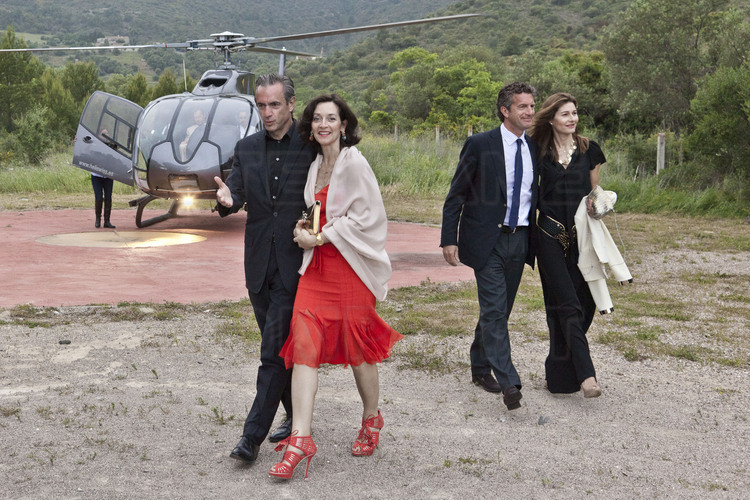 Daniel Lalonde and his wife - Stephen Dunbar Johnson and his wife. Landing at El Bulli.