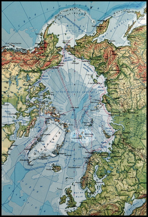 Bien que situé à la même latitude que l’extrême nord des îles canadiennes et du Groenland, l’archipel du Spitzberg possède un climat bien plus accueillant, dû à la très forte influence des courants marins chauds du Gulf Stream.