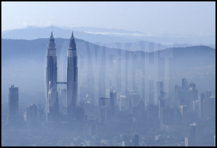 Les Petronas Towers vues depuis le Nord.