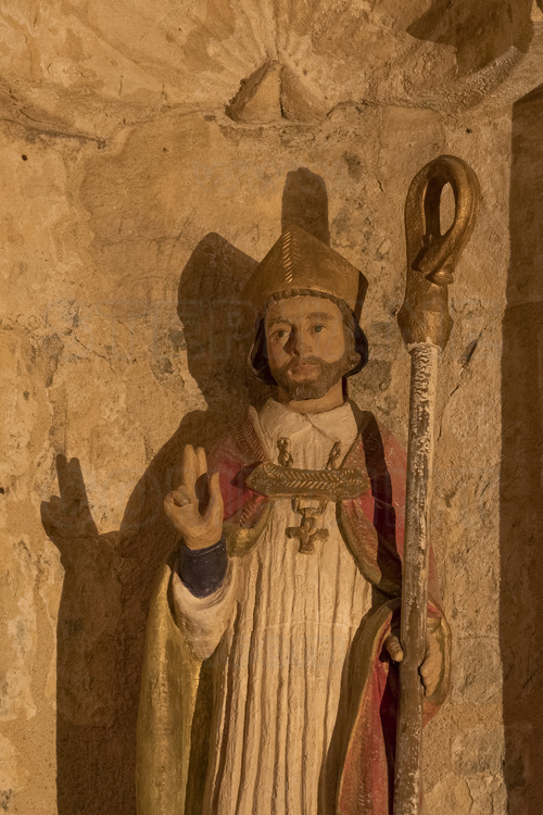 Gironde (33) - Saint Emilion : portrait sculptés de Saint Emilion ? A vérifier.