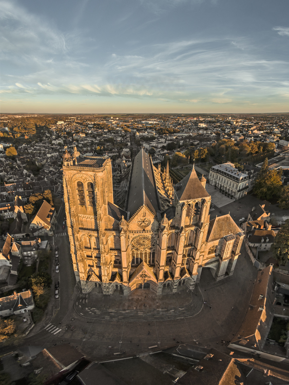 Cher (18) - Bourges - Cathédrale Saint Etienne :  . // France - Cher (18) - Bourges - Cathedral Saint Etienne :  .