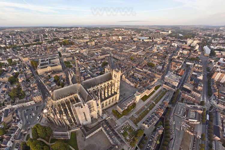Somme (80) - Amiens - Cathédrale Notre Dame :  . // France - Somme (80) - Cathedral Notre Dame :   .