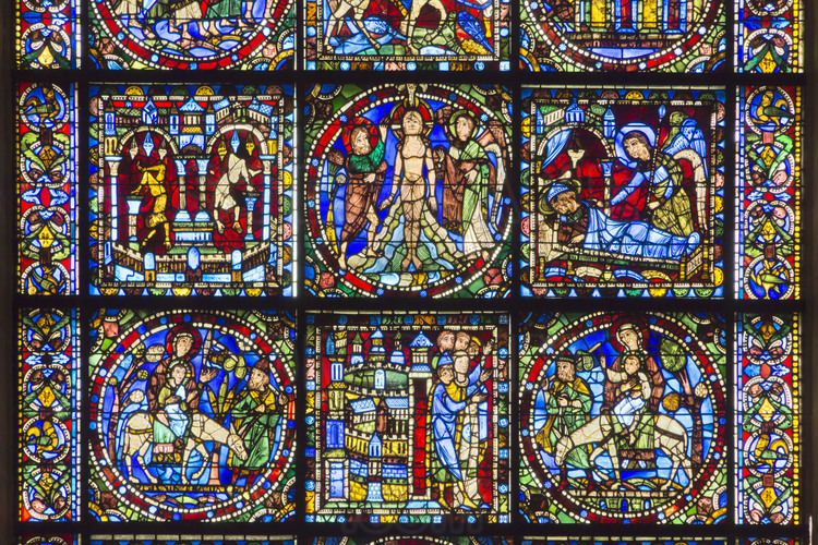 Eure et Loir (28) - Chartres - Cathédrale Notre Dame :  . // France - Eure et Loir (28) - Chartres - Cathedral Notre Dame :   .