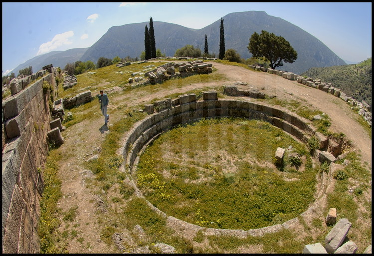 The gymnasium, below Apollo’s sanctuary in Delphi, was where the athletes trained before the Delphi games (the Pythic games).  Next to the actual gymnasium, the baths where the athletes came to relax after the training.