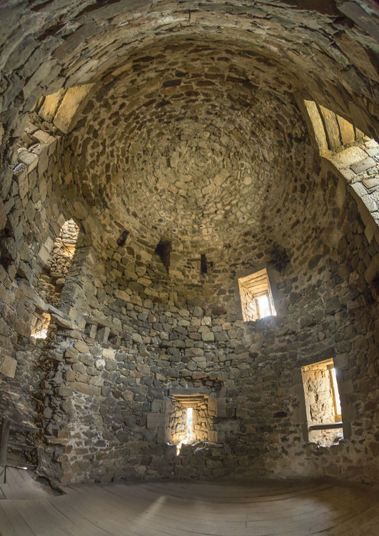 Aude (11) - Château de Lastours. Intérieur de la tour Surdespine. // France - Aude (11) - Lastours castle. Inside Surdespine tower.