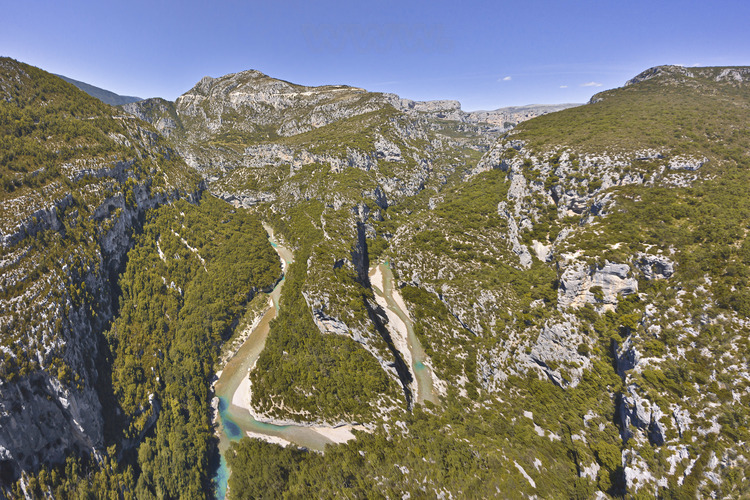 Provence Alpes Côtes d'Azur - Var (83) - Grand Canyon du Colorado ? Gorges du Verdon. Jean Giono disait de ces paysages spectaculaires : 
