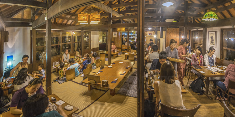 Japon - Yaeyama Islands - Okinawa - Ishigaki Island - restaurant traditionnel Funajura No Sato.
