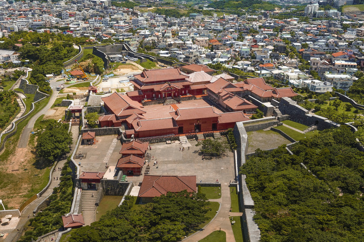 Japon - Okinawa Island : Classé au patrimoine mondial de l'Unesco, le château et le parc impérial de Shuri, ancien lieu de résidence de la dynastie de Ryukyu.