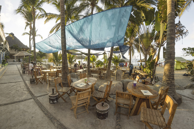 Jour 6 - Sayulita : bar sur la plage