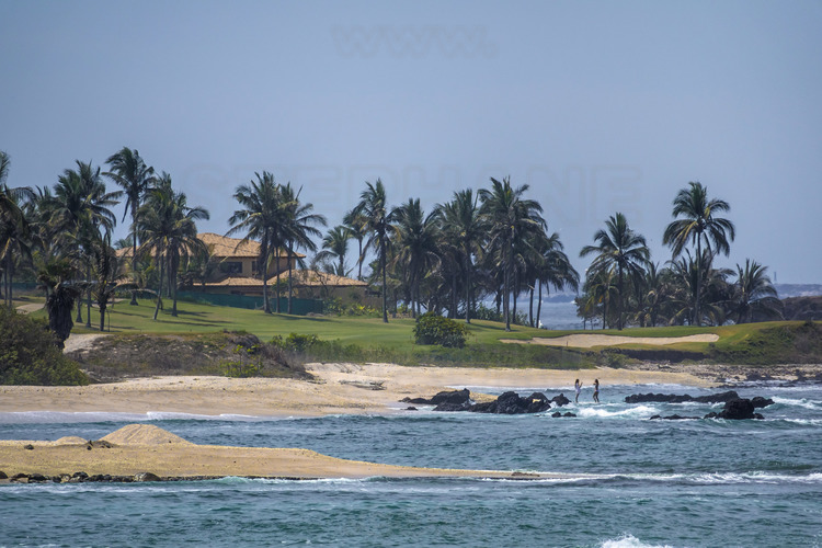 Jour 9 - Presqu'île Punta Mita, au nord ouest de Puerto Vallarta : le chic et celebre club de golf Punta Mita, dessiné par Jack Niklaus